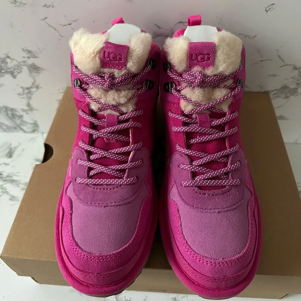 Women’s UGG Boots Highland Hi Heritage Shoes Pink Chestnut Size 4/Women Size 5.5